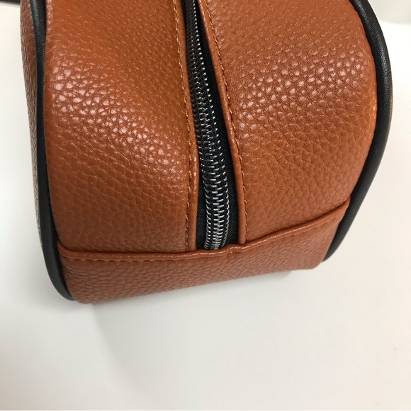 🔥SUPER SALE PRICE FIRM🔥 TRUE RELIGION 🧡 Titan travel bag - Picture 8 of 15
